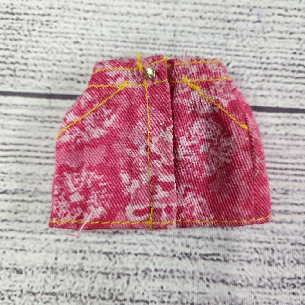 Mattel Barbie Generation Girl Dance Party Pink Skirt, Yellow Stitching Seams